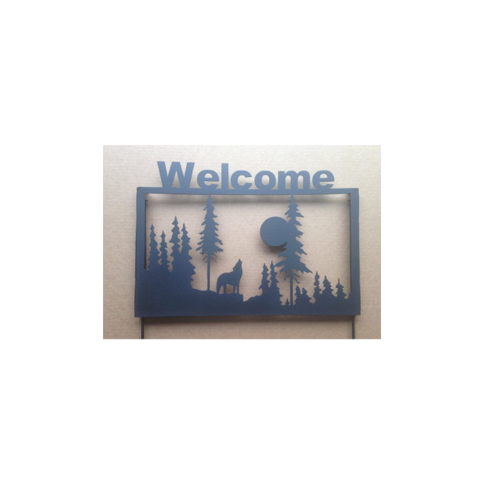 Welcome Sign Wolf Garden Stake (S3)