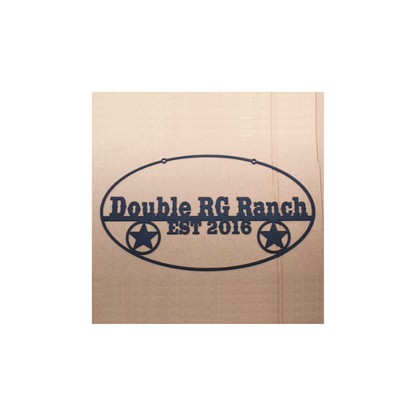 Ranch Sign with Wagon Wheels (O25)